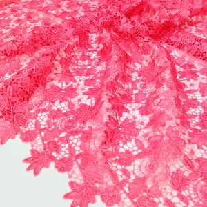 Encaje de Guipur fucsia, ideal para espaldas, escotes y mangas en vestidos